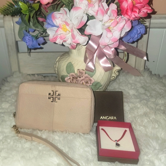 Tory Burch Handbags - Tory Burch Leather Wristlet + Angara sterling silver and garnet pendant